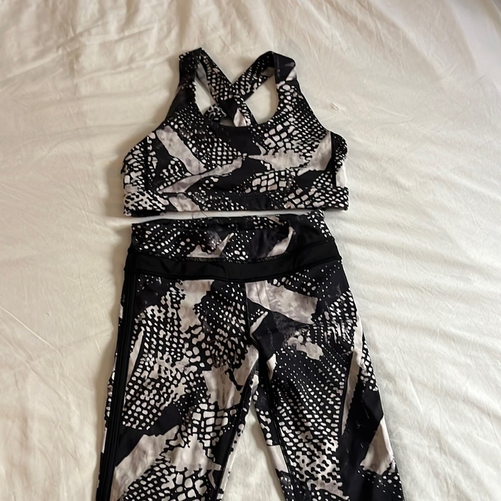 Lululemon set